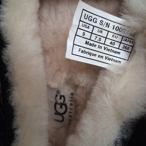 UGG Zebra Print Moccasins Sherpa/Wool Women's Size 9 - Picture 13 of 15